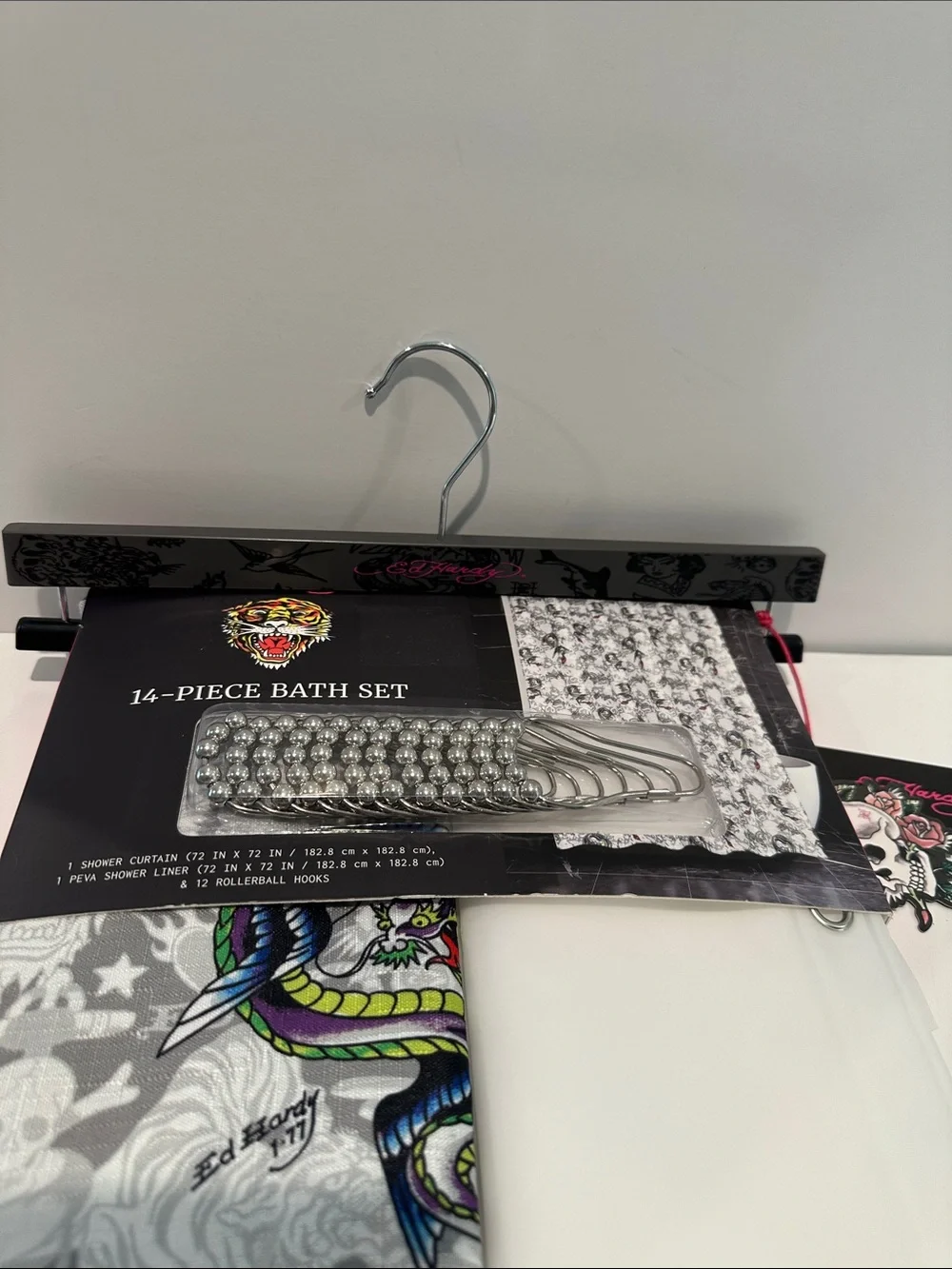 NWT Ed Hardy Tattoo Shadows (14) Piece Shower Curtain Set with Fabric/Plastic.
